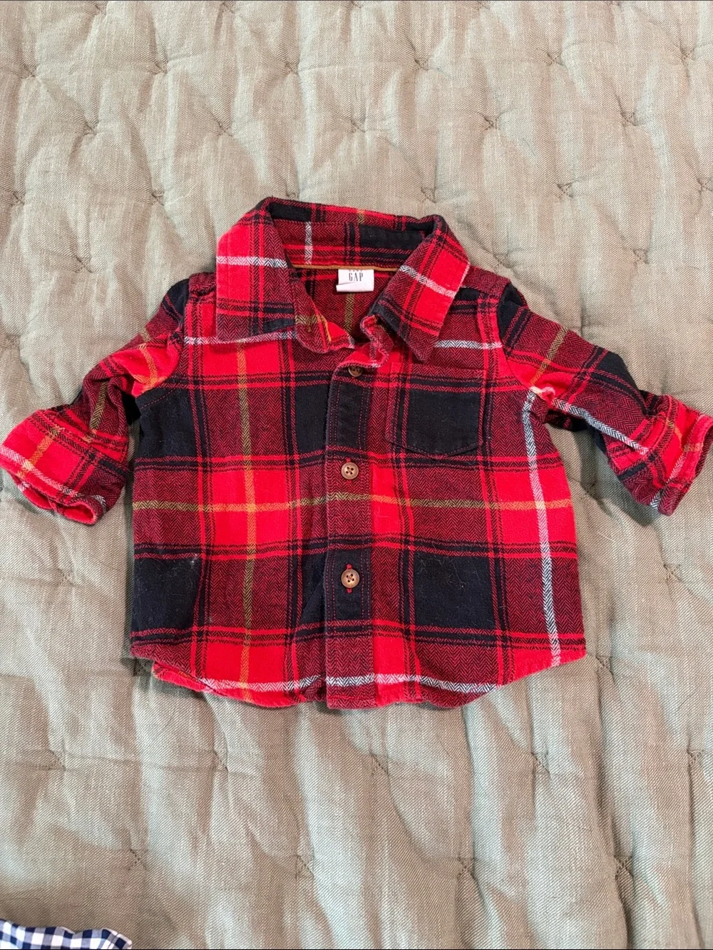 GAP bundle shirts